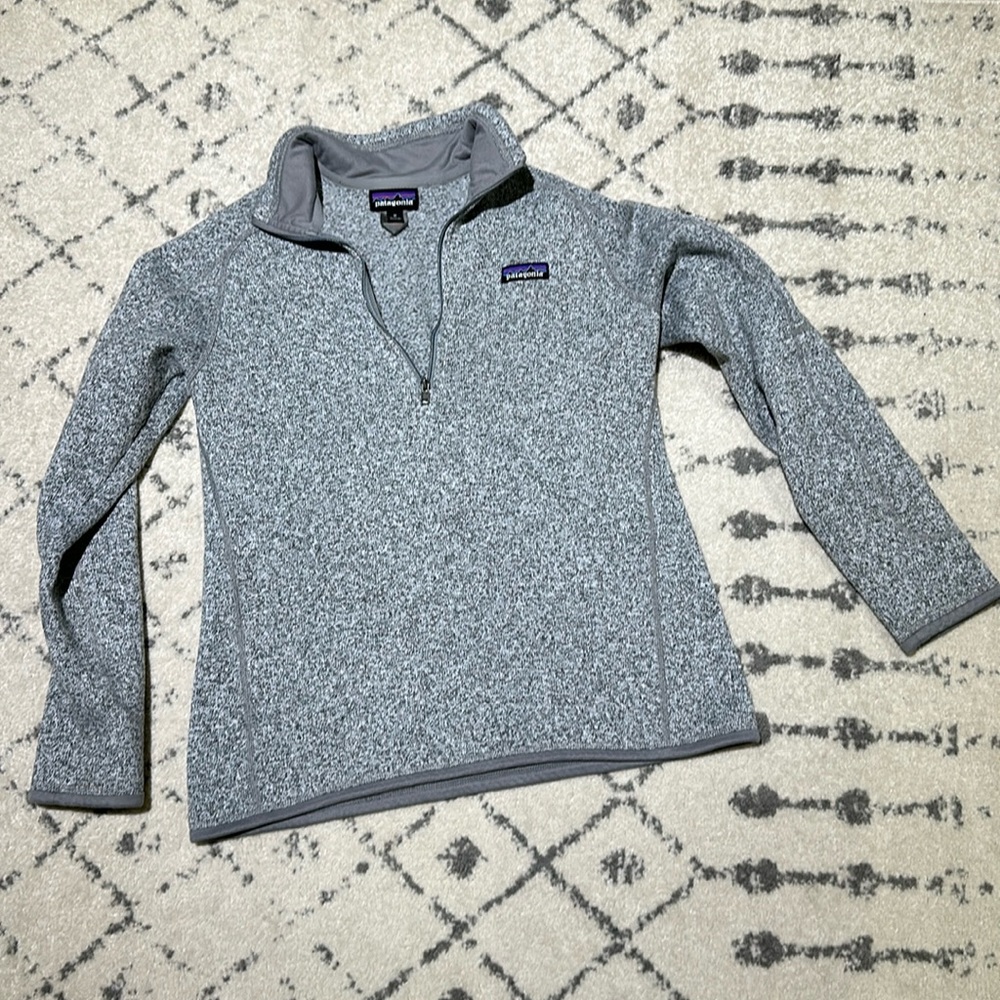 Great condition Patagonia 1/4 zip